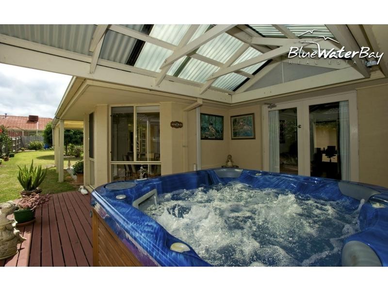 13 Caversham Drive, Mornington VIC 3931