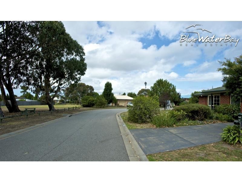 14 Wensley Close, Mornington VIC 3931