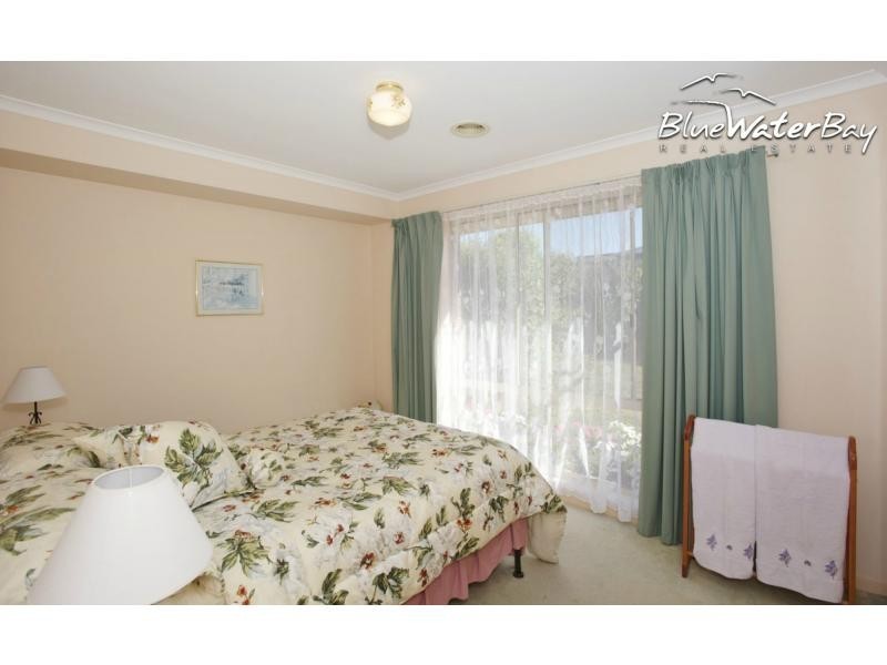 15 Allchin Avenue, Mornington VIC 3931