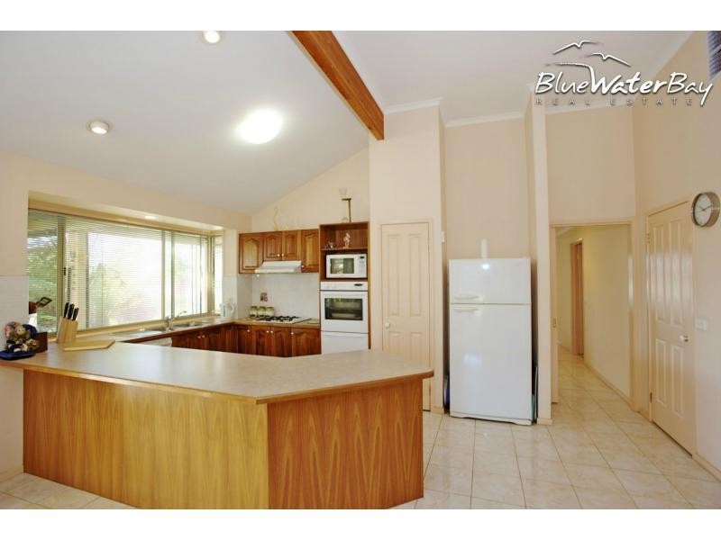 15 Allchin Avenue, Mornington VIC 3931