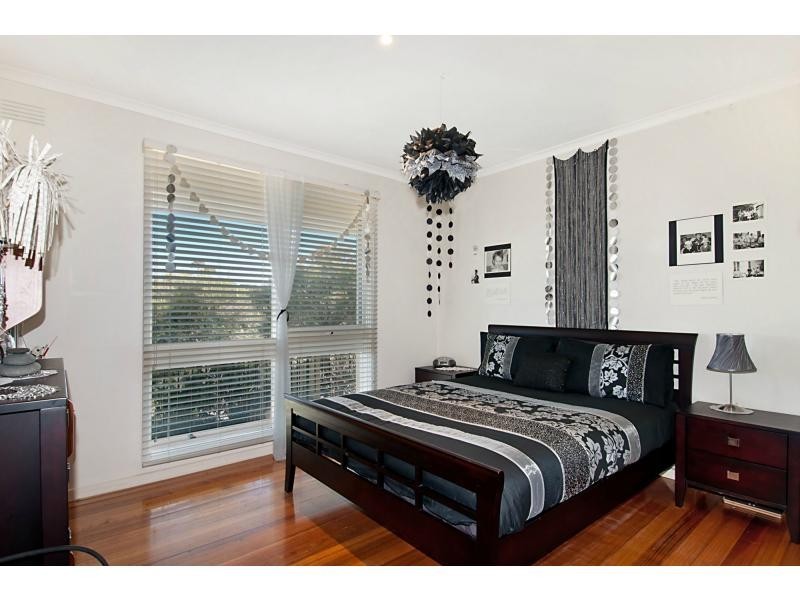 3/17 Lucerne Avenue, Mornington VIC 3931