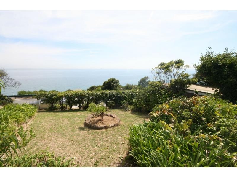 337 Esplanade, Mount Martha VIC 3934