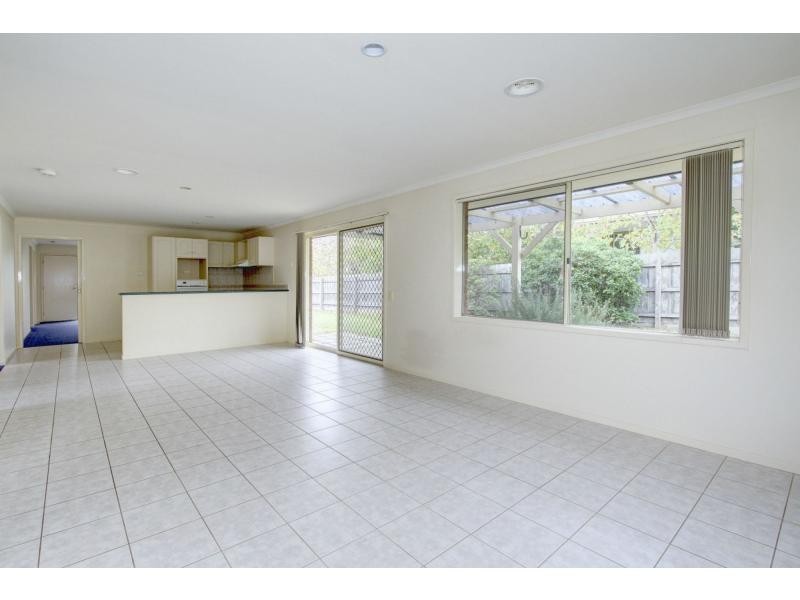 13 Playfield Grove, Mornington VIC 3931