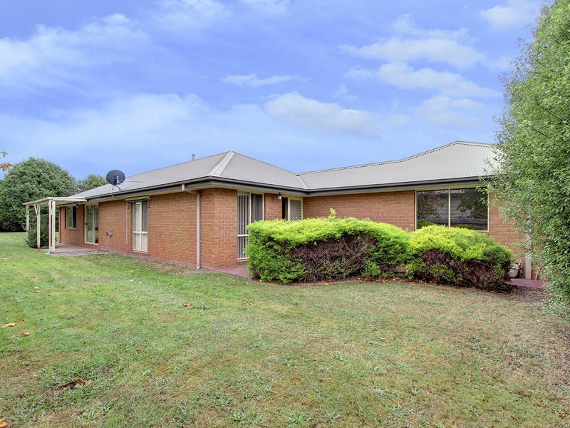 13 Playfield Grove, Mornington VIC 3931