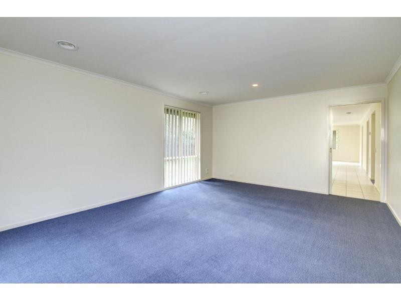 13 Playfield Grove, Mornington VIC 3931