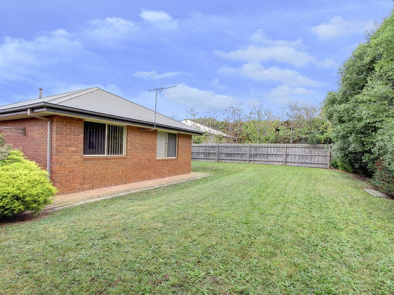13 Playfield Grove, Mornington VIC 3931