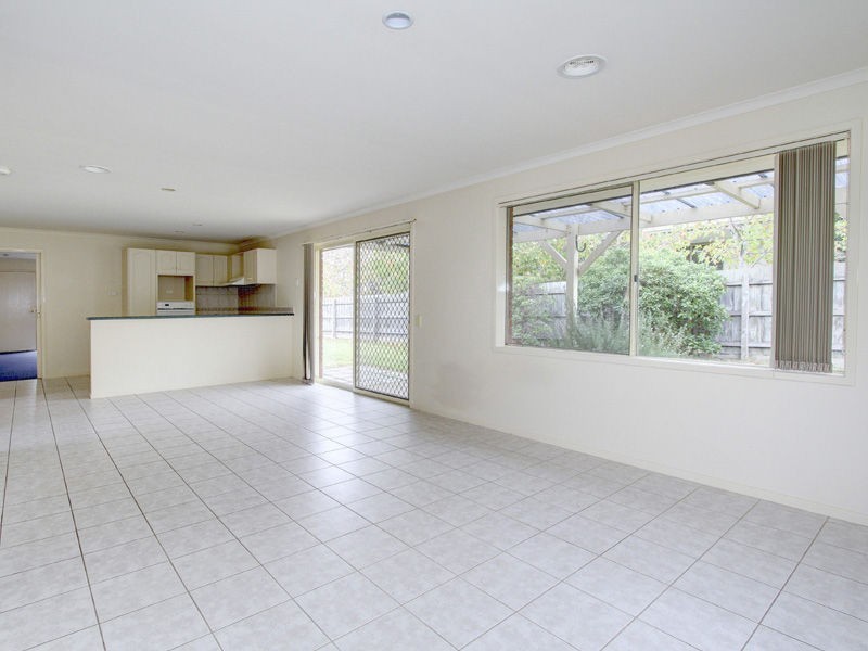13 Playfield Grove, Mornington VIC 3931