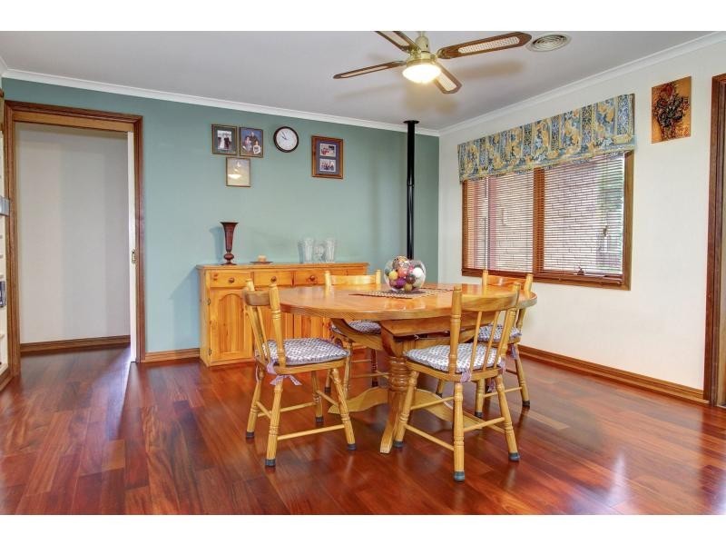 6 Casuarina Close, Mornington VIC 3931