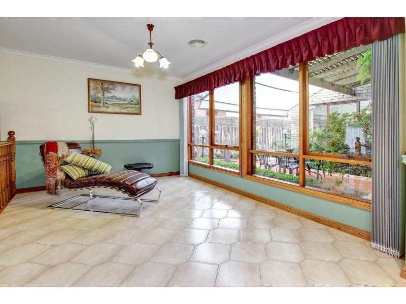 6 Casuarina Close, Mornington VIC 3931