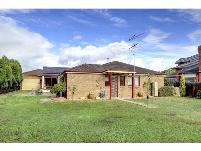 6 Casuarina Close, Mornington VIC 3931
