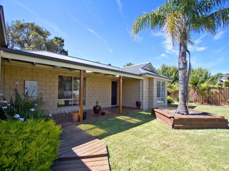 3 Ekert Court, Mount Martha VIC 3934