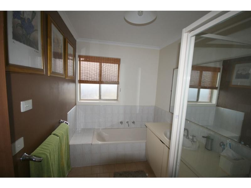 5/92 Strachans Road, Mornington VIC 3931