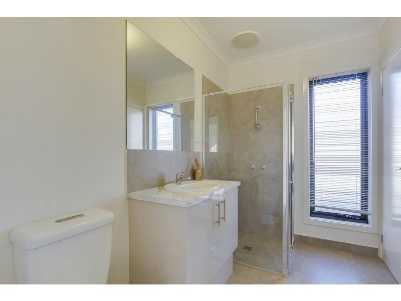 8/15 Dulnain Street, Mount Martha VIC 3934