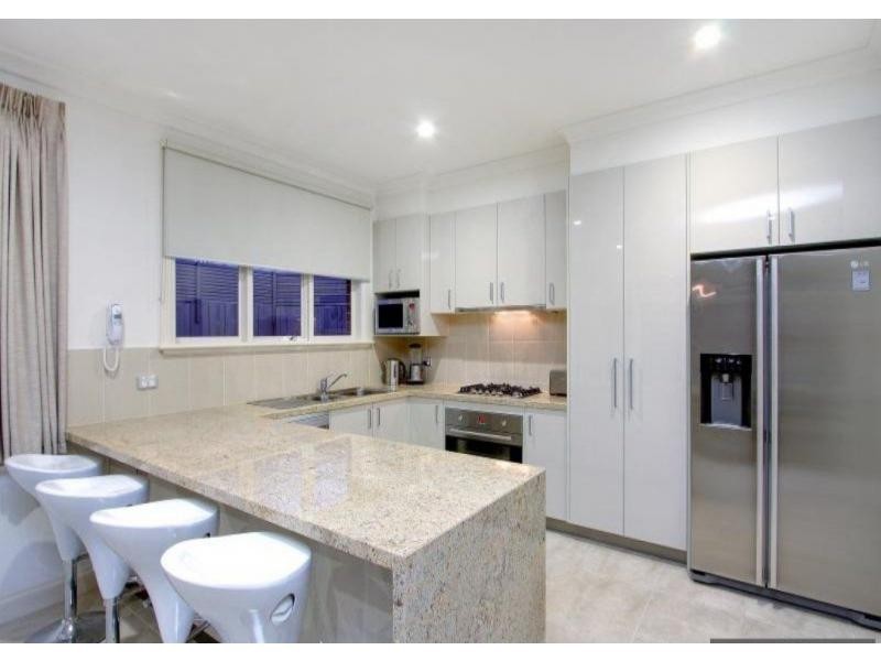 4A Brent Street, Mornington VIC 3931