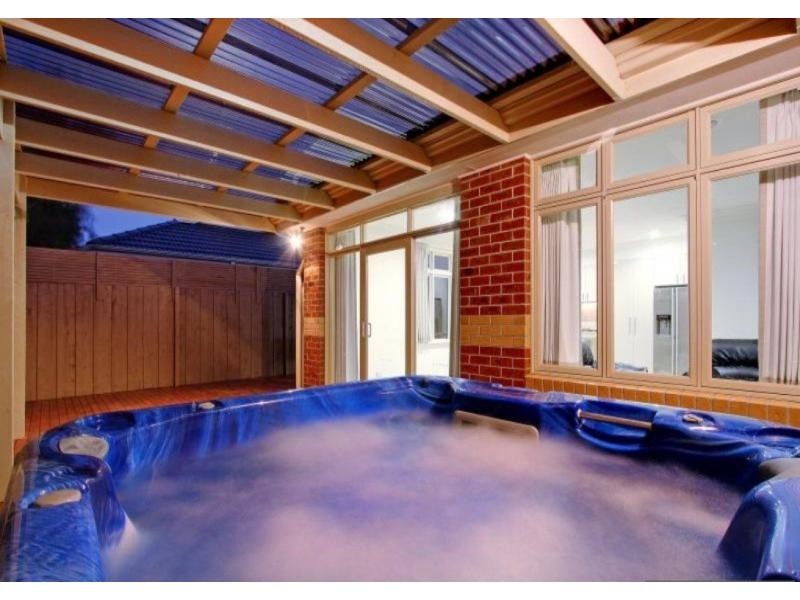 4A Brent Street, Mornington VIC 3931