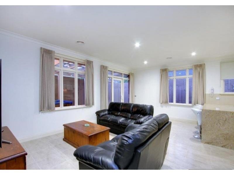 4A Brent Street, Mornington VIC 3931