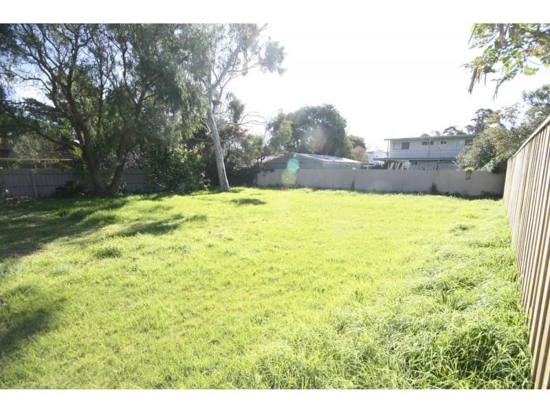 5a Coutts Street, Safety Beach VIC 3936