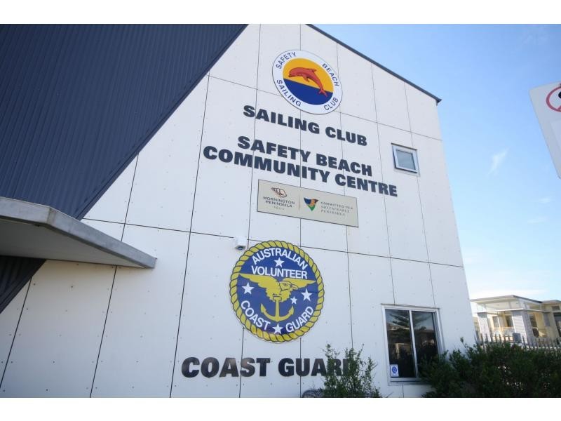 5a Coutts Street, Safety Beach VIC 3936