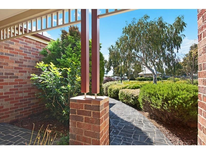 2 Sandhurst Terrace, Mount Martha VIC 3934