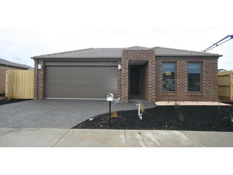48 Montdami Way, Carrum Downs VIC 3201