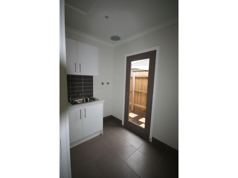 24/300 High Street, Hastings VIC 3915