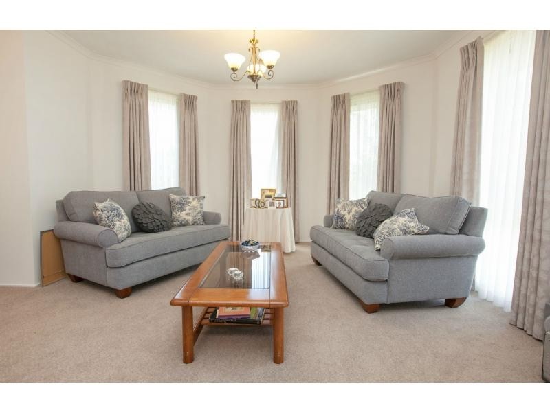 23 Wensleydale Drive, Mornington VIC 3931