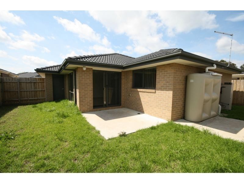 3/10 Kingfisher Court, Hastings VIC 3915