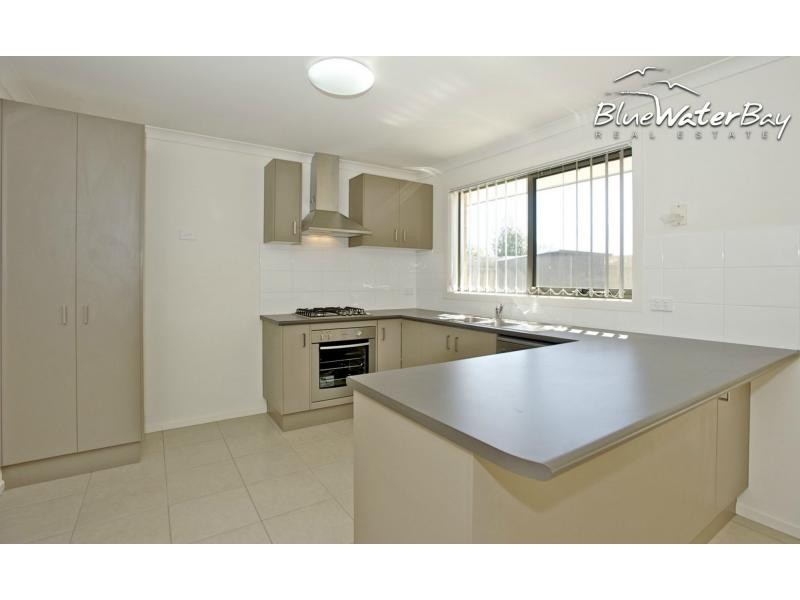 3/10 Kingfisher Court, Hastings VIC 3915