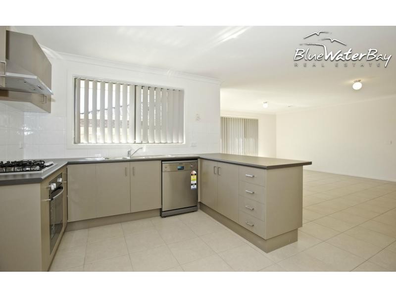3/10 Kingfisher Court, Hastings VIC 3915