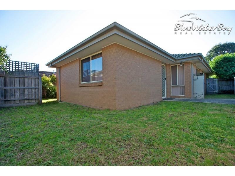 1/8 Moonah Way, Mount Martha VIC 3934