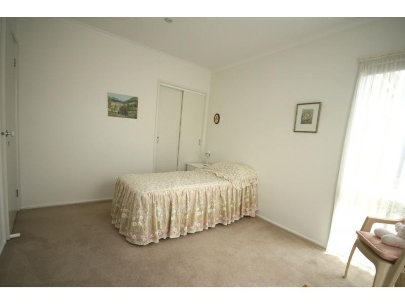 5/2 Alameda Avenue, Mornington VIC 3931