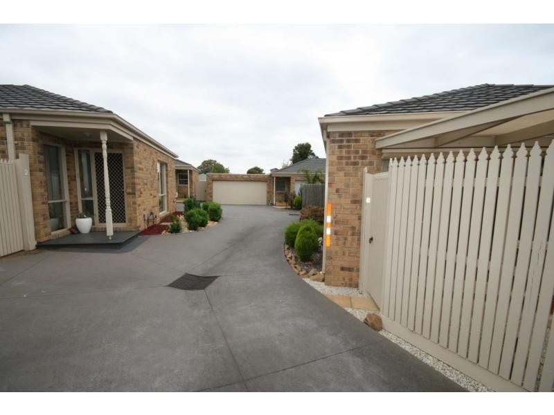 5/2 Alameda Avenue, Mornington VIC 3931