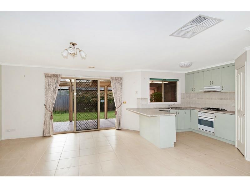 5 Tolmie Way, Mount Martha VIC 3934