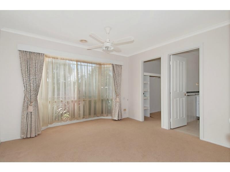 5 Tolmie Way, Mount Martha VIC 3934