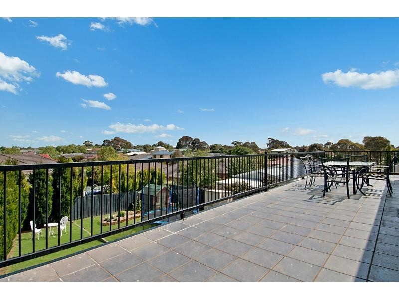 21 Port Phillip Drive, Mornington VIC 3931
