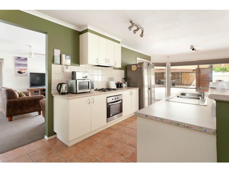 25 Marquis Avenue, Mornington VIC 3931