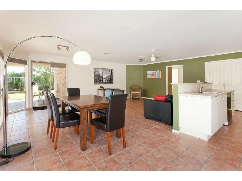 25 Marquis Avenue, Mornington VIC 3931