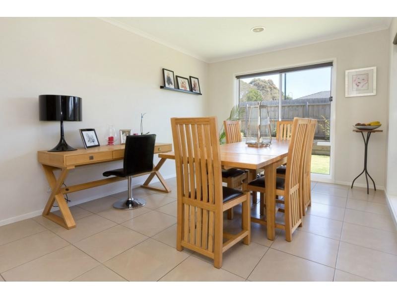 44 Elspeth Circuit, Mornington VIC 3931