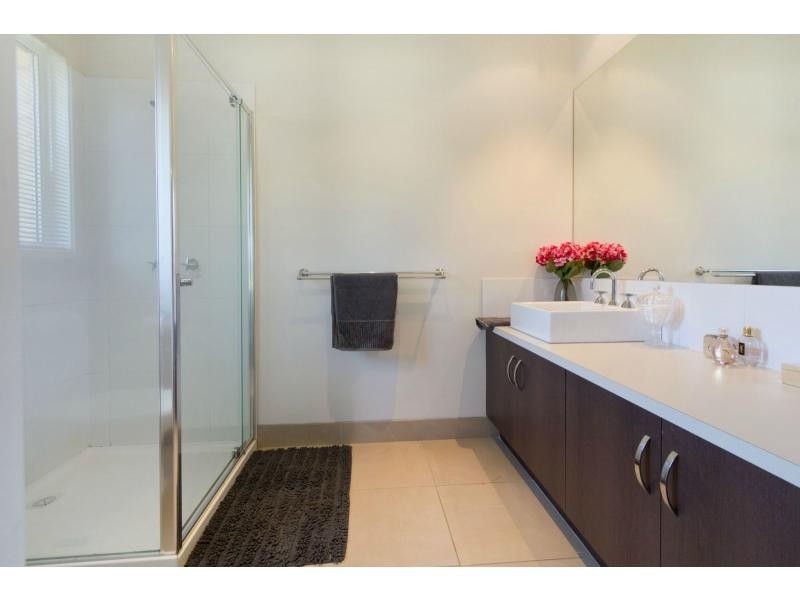 44 Elspeth Circuit, Mornington VIC 3931