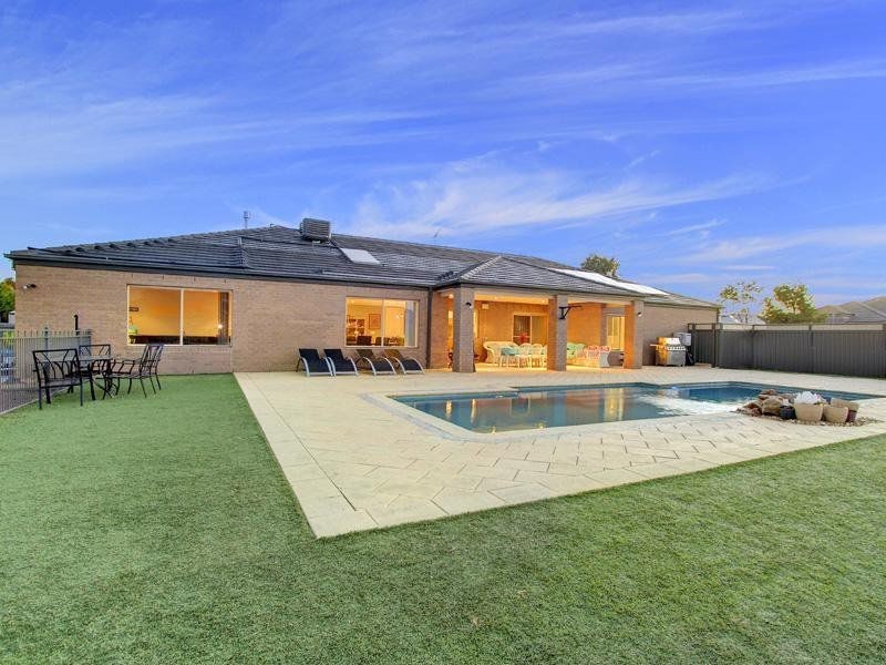 13 Katherine Court, Mornington VIC 3931