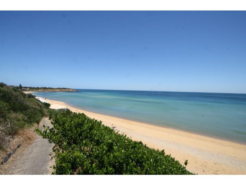 20 Williams Road, Mornington VIC 3931