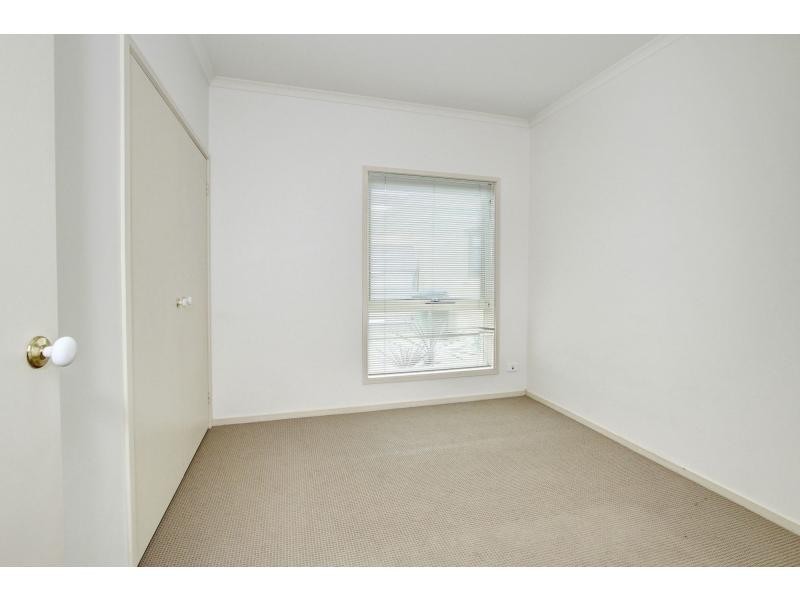 1/42 Shandon Street, Mornington VIC 3931