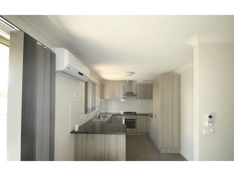 9/10 Kingfisher Court, Hastings VIC 3915