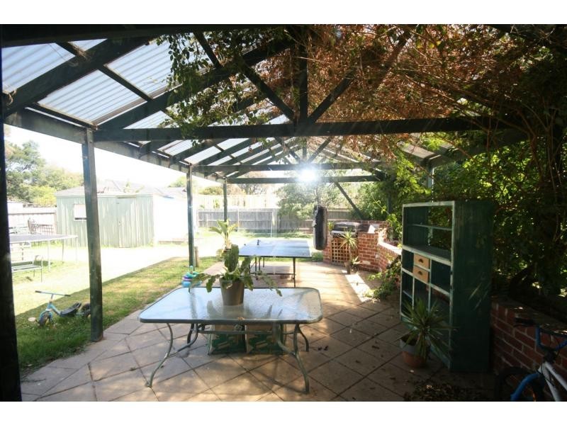 8 Troon Avenue, Mornington VIC 3931