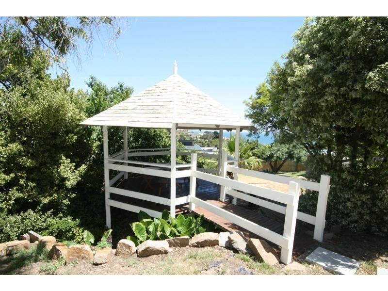 12 Fairbairn Avenue, Mount Martha VIC 3934