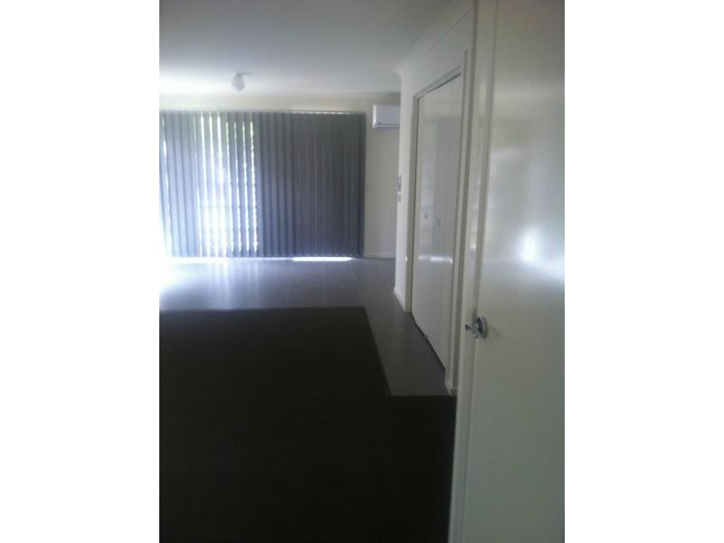 11/10 Kingfisher Court, Hastings VIC 3915