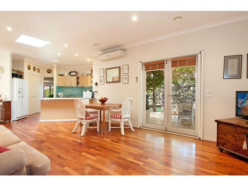 48 Waltham Drive, Mornington VIC 3931
