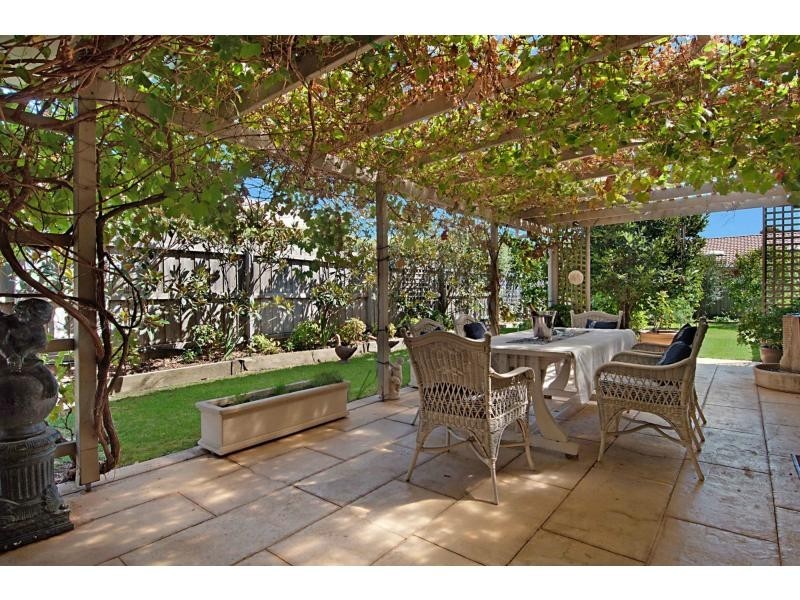 48 Waltham Drive, Mornington VIC 3931