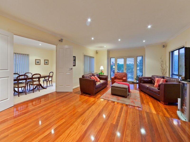 14 Century Drive, Mount Martha VIC 3934