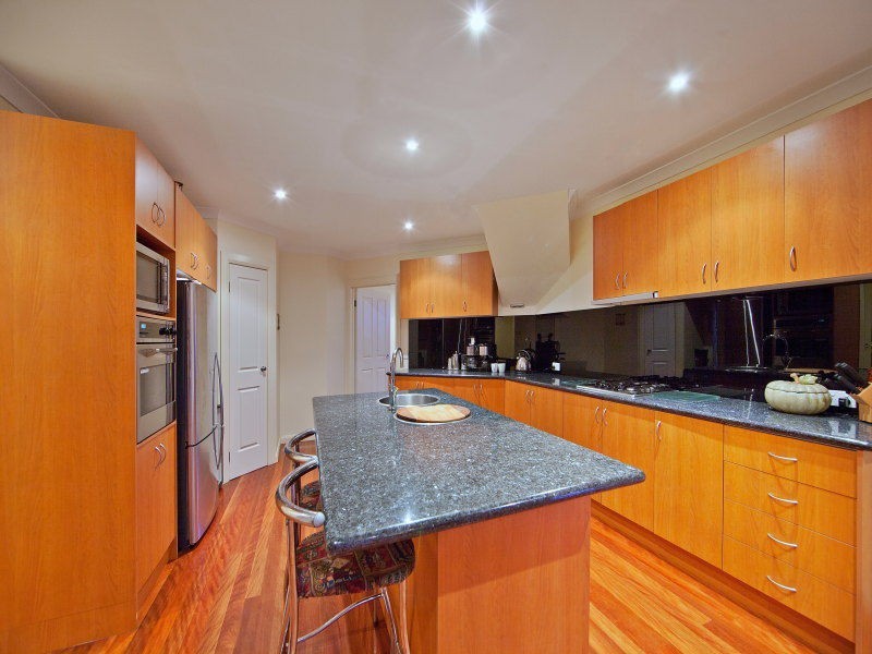 14 Century Drive, Mount Martha VIC 3934